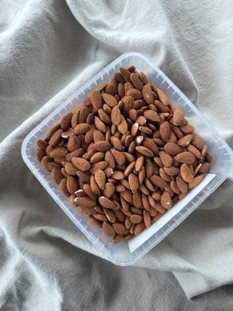 Amandelen bruin pr (1,6kg)